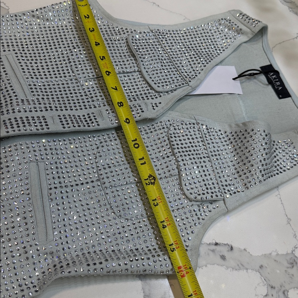 AKIRA Metallic Embellished Vest NEW - Picture 11 of 11